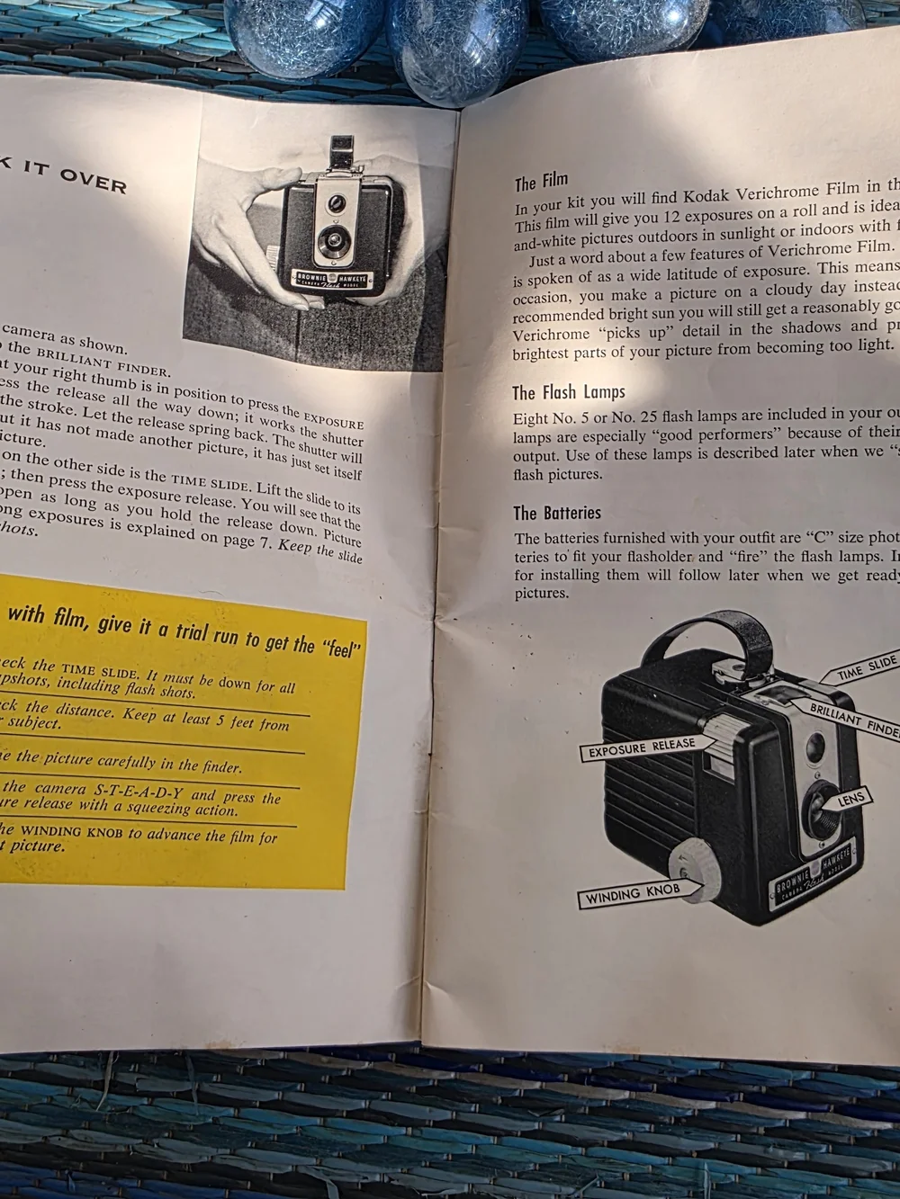 1950s Kodak Brownie Hawkeye Flash Camera in Black with Red Logo* Collectors Item